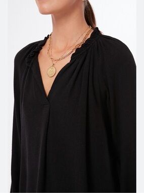 Xirena Camila Gauze Blouse in Black